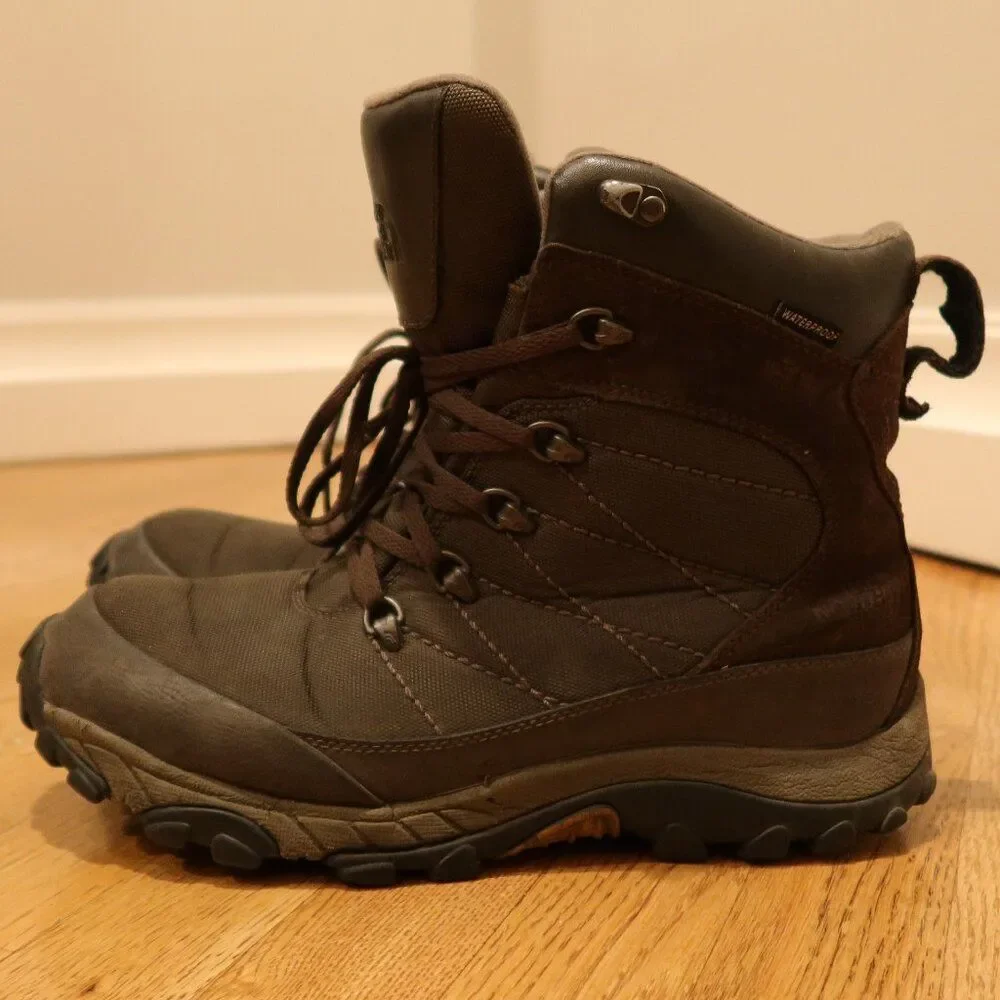 The North Face Chilkat Leather Boot 10 rugged outdoor Insulated hiking utility